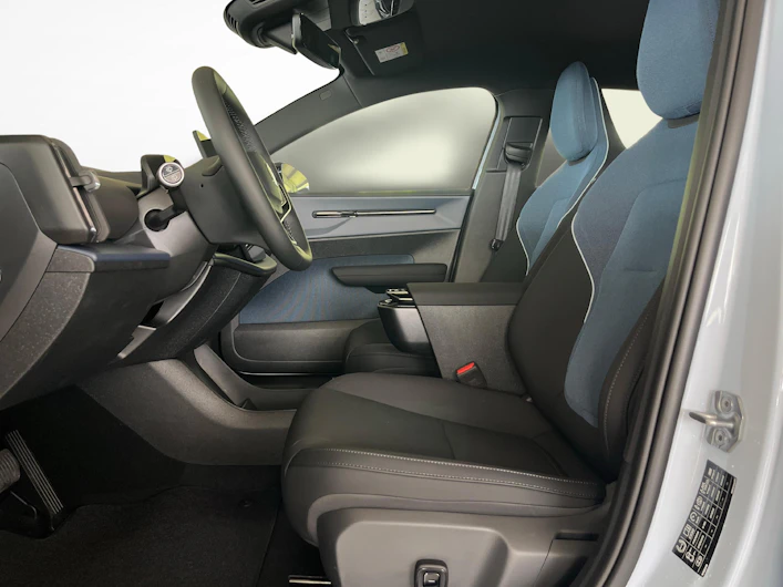 image du véhicule VOLVO EX 30