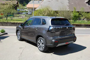 Suzuki S-Cross 1.4 T Sakura Top Hybrid 4x4