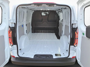 Fahrzeugbild FORD E-Transit C Van 320 L1 Trend 4x4