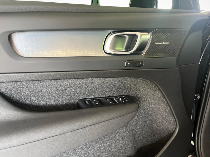 image du véhicule VOLVO XC40