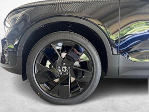 image du véhicule VOLVO XC40 2.0 B4 MH Ultra Black Edition