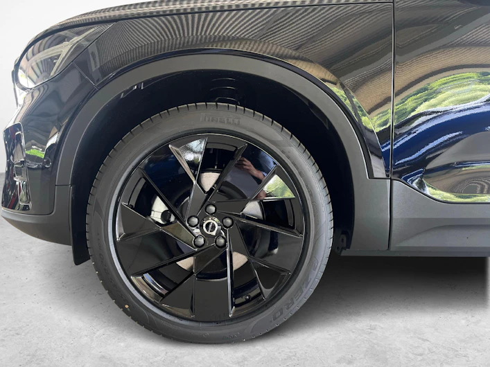 image du véhicule VOLVO XC40