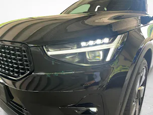 Volvo XC40 2.0 B4 MH Ultra Black Edition
