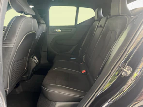 image du véhicule VOLVO XC40 2.0 B4 MH Ultra Black Edition
