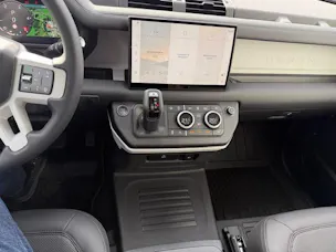 Land Rover Defender 90 3.0 D I6 250 Hardtop S