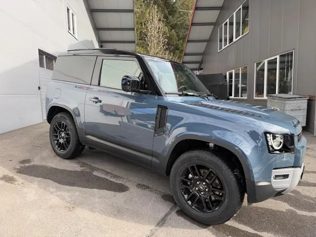 Land Rover Defender 90 3.0 D I6 250 Hardtop S