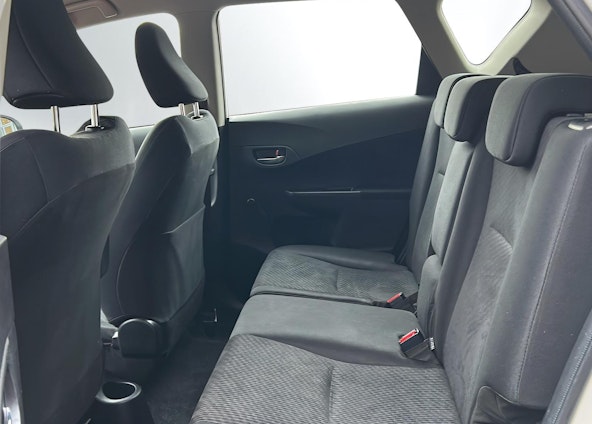 Vehicle image 10 Vehicle image 10