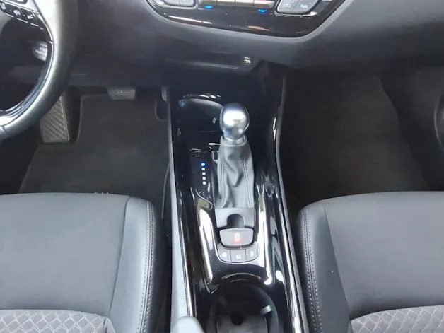Toyota C-HR 1.8 VVTi HSD Trend