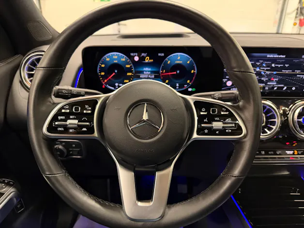 Mercedes-Benz GLB 220 d Progressive 4matic
