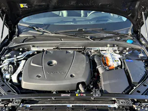 Volvo V60 2.0 T8 TE Ultra Dark eAWD