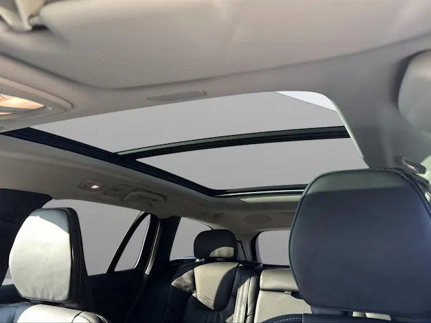 Volvo V60 2.0 T8 TE Ultra Dark eAWD