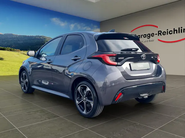 Toyota Yaris 1.5 VVT-i HSD Premium
