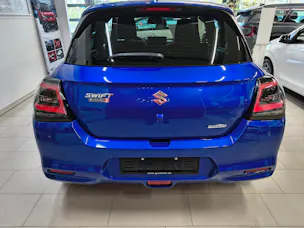 Suzuki Swift 1.2 Sakura Top Hybrid