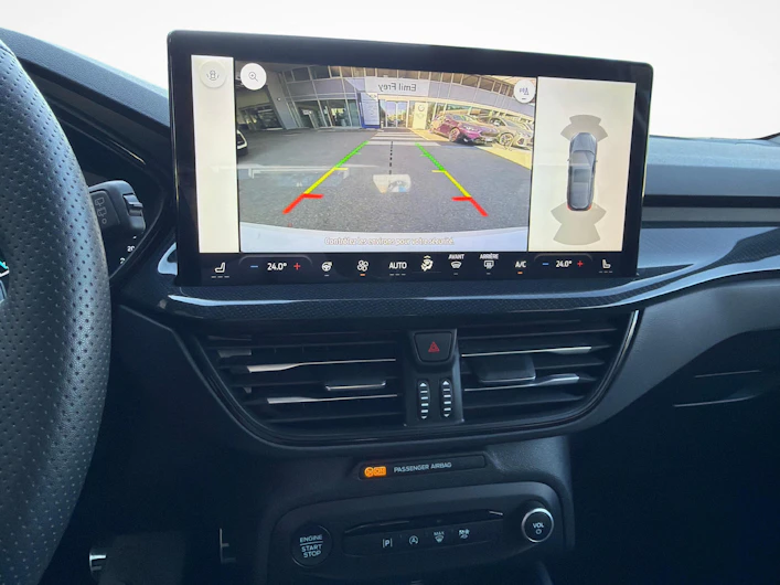 Fahrzeugbild FORD FOCUS