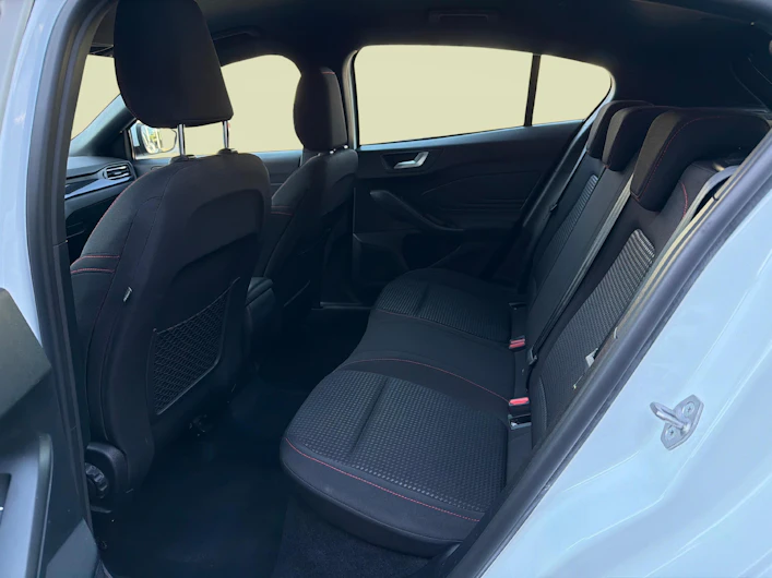 Fahrzeugbild FORD FOCUS