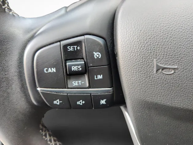 Ford Fiesta 1.0 EcoB Hybrid Titanium