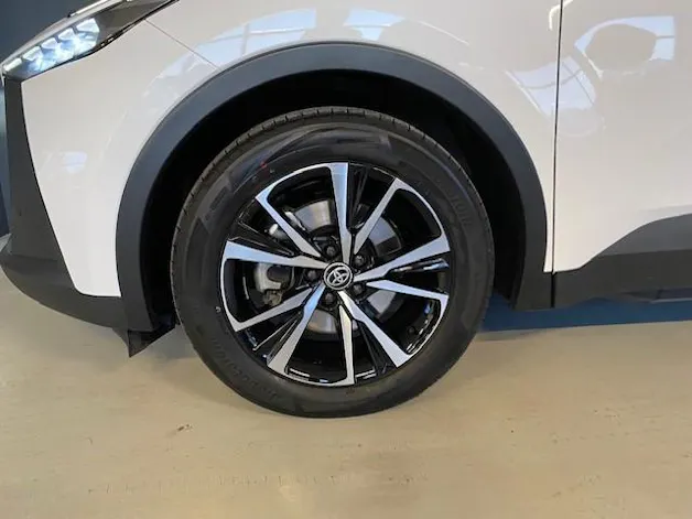 Toyota C-HR 2.0 PHEV Swiss Edition