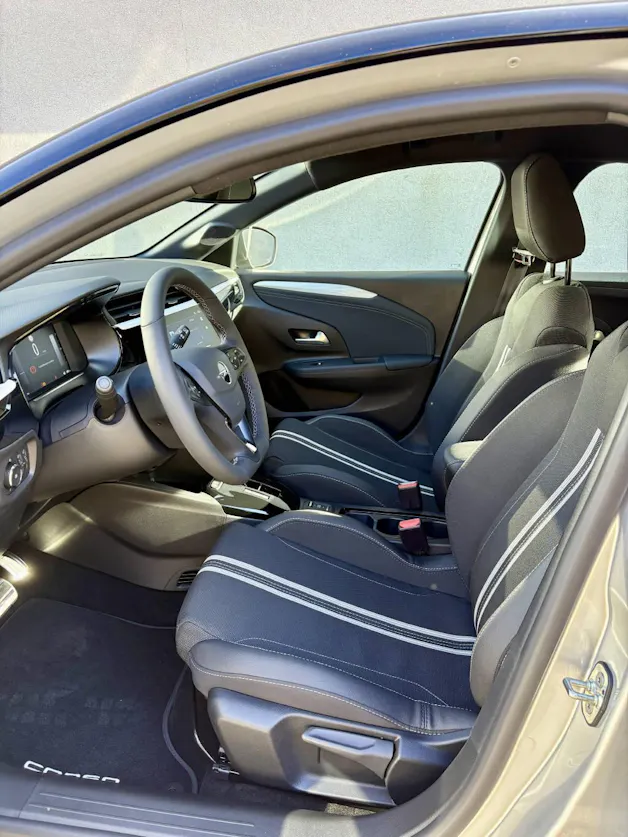 Opel Corsa 1.2 T Hybrid Viva