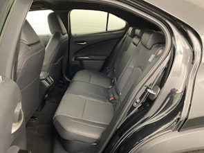 Vehicle image LEXUS UX 250h Comfort