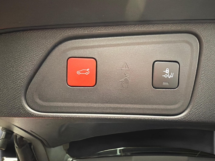 Vehicle image PEUGEOT 3008