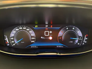 Peugeot 3008 1.5 BlueHDi GT
