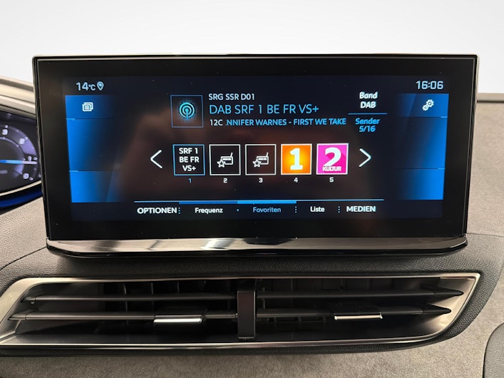 Vehicle image PEUGEOT 3008