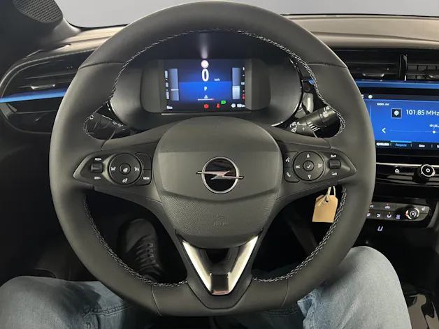 Opel Corsa 1.2 T Hybrid Sporthilfe