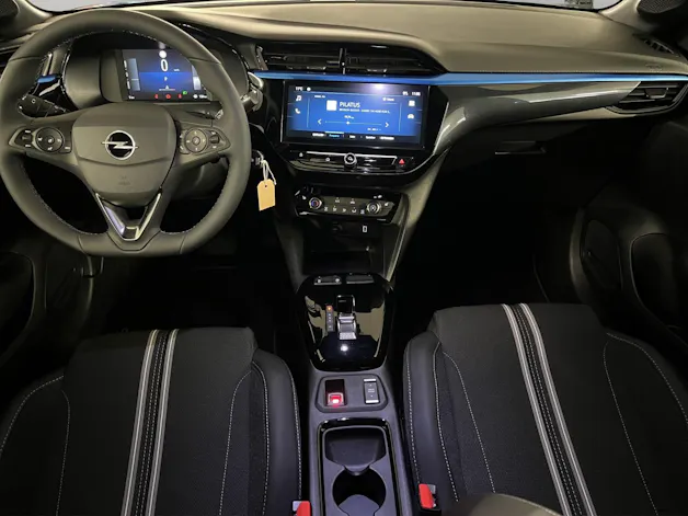 Opel Corsa 1.2 T Hybrid Sporthilfe