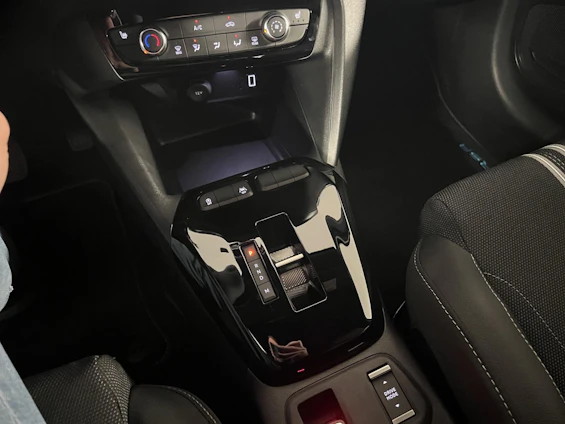 Fahrzeugbild 9 Fahrzeugbild 9