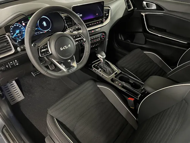 Kia Ceed SW 1.5 T MHEV GT-Line