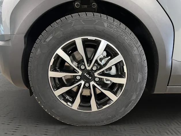 Kia PV5 Passenger 71.2 kWh Plus