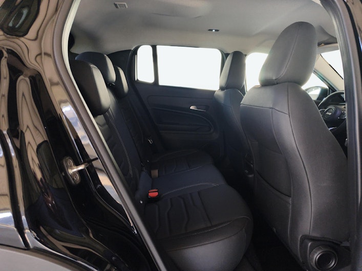 immagine del veicolo JEEP AVENGER