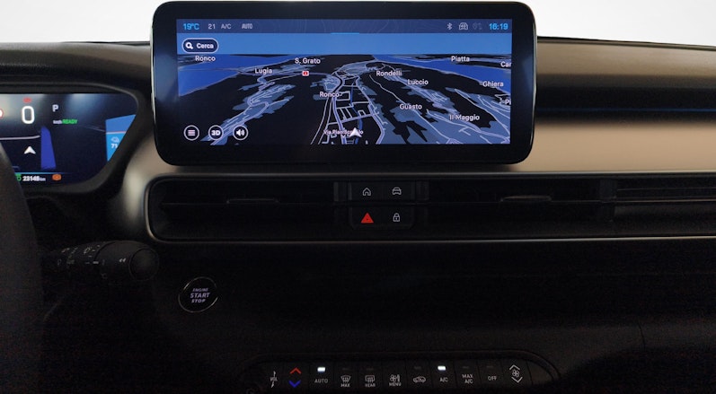 immagine del veicolo JEEP AVENGER