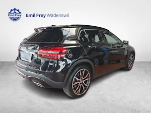 Mercedes-Benz GLA 200 Night Star Urban Line
