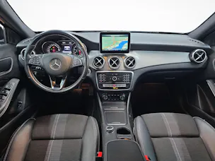 Mercedes-Benz GLA 200 Night Star Urban Line