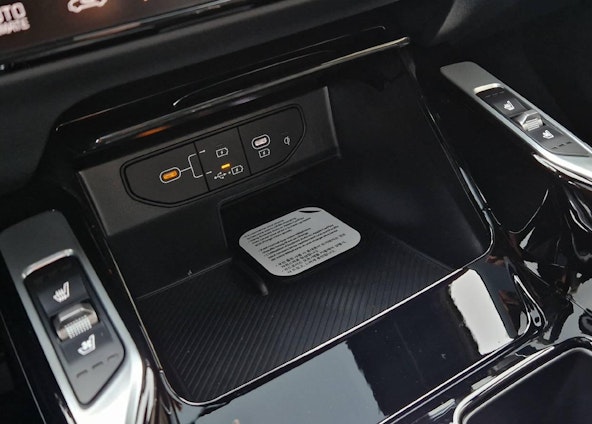 Fahrzeugbild 7 Fahrzeugbild 7