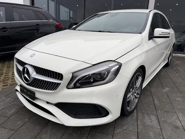 Mercedes-Benz A 180 AMG Line