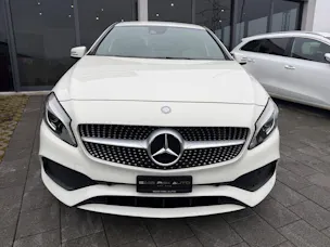 Mercedes-Benz A 180 AMG Line