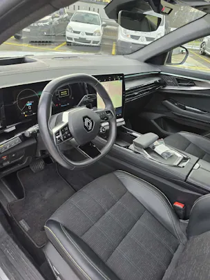 Renault Austral 1.2 E-Tech iconic