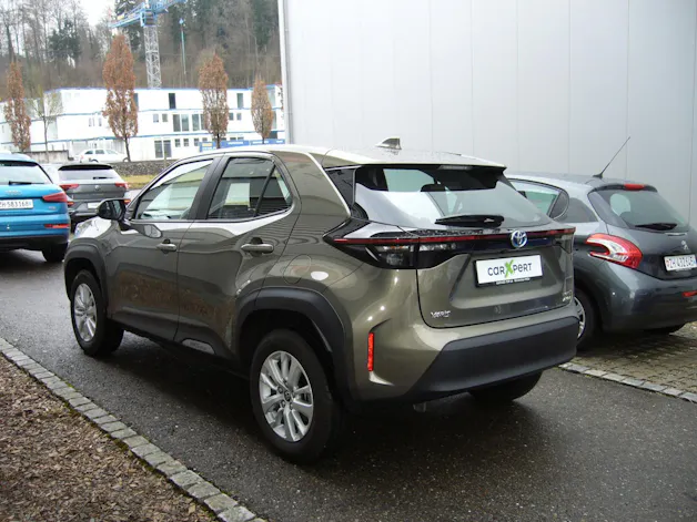 Toyota Yaris Cross 1.5 VVT-i HSD Comfort AWD-i