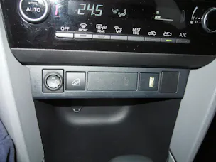Toyota Yaris Cross 1.5 VVT-i HSD Comfort AWD-i