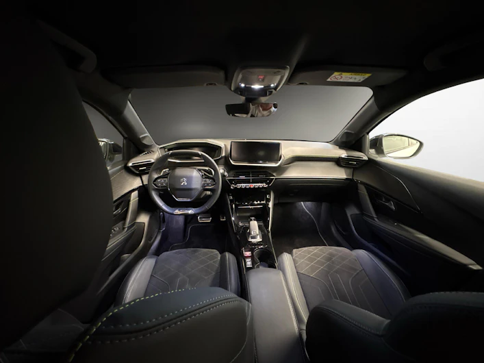 Fahrzeugbild PEUGEOT 208