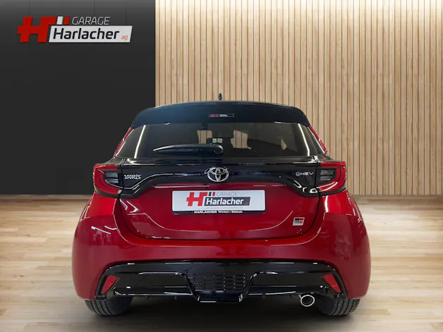 Toyota Yaris 1.5 VVT-i HSD GR Sport