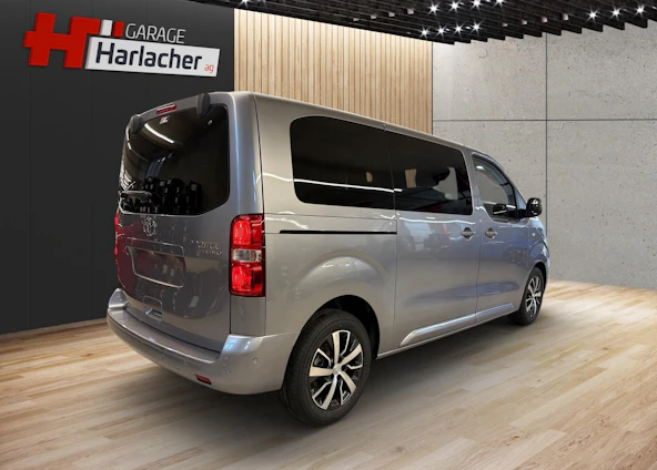 image du véhicule 4 image du véhicule 4