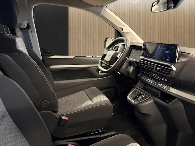 Toyota PROACE Verso L1 2.2 D Trend