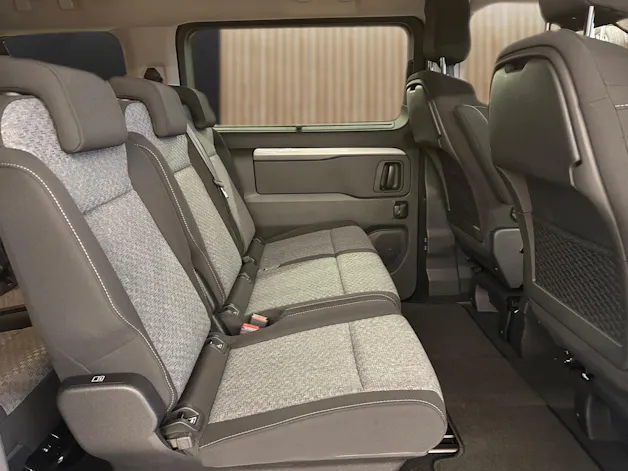 Toyota PROACE Verso L1 2.2 D Trend