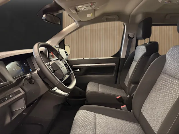 Toyota PROACE Verso L1 2.2 D Trend