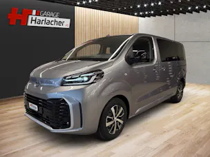 Toyota PROACE Verso L1 2.2 D Trend