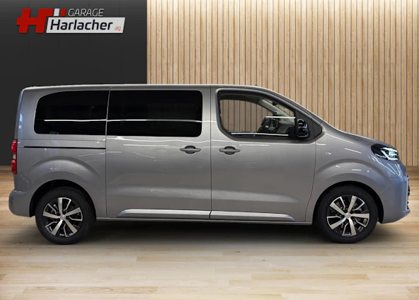 image du véhicule 3 image du véhicule 3