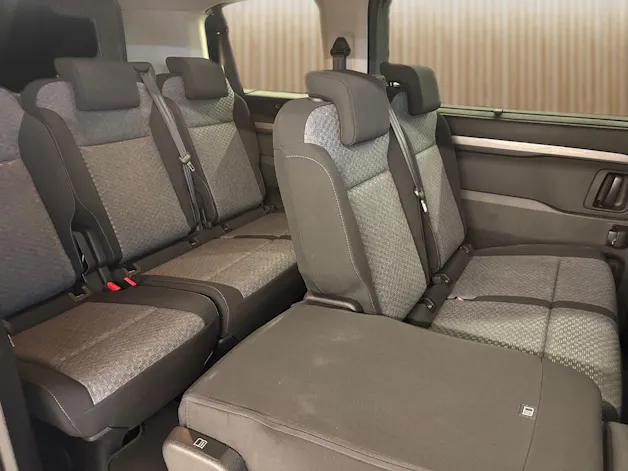 Toyota PROACE Verso L1 2.2 D Trend